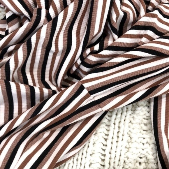 CHELSEA & VIOLET striped pants romper size small - Picture 6 of 6